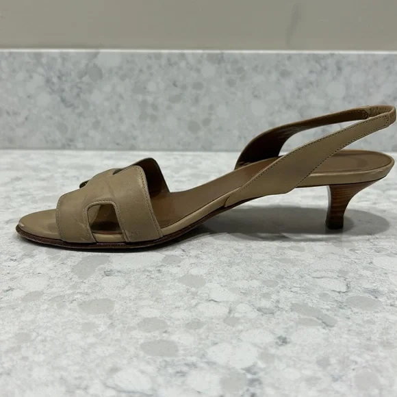 Hermes slingbacks. 36
